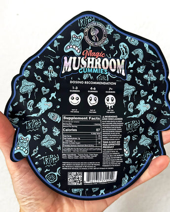 A photo rendering of Tre House Blue Raspberry magic mushroom gummies showing the dosing recommendation and nutrition facts.